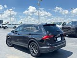Used 2022 Volkswagen Tiguan SE image 5