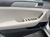 Used 2017 Hyundai Sonata SE image 4