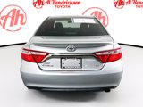 Used 2017 Toyota Camry SE image 4