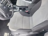 Used 2016 Volkswagen e-Golf SE w/ DC Fast Charging Package image 5