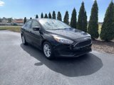 Used 2016 Ford Focus SE image 2