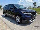 Certified 2022 Kia Carnival LX image 4