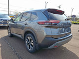 Used 2022 Nissan Rogue SV image 4