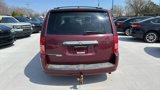 Used 2008 Chrysler Town & Country Touring image 6