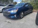 Used 2019 Hyundai Elantra SEL image 2