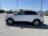 Used 2023 Ford Edge SEL image 4