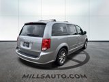 Used 2014 Dodge Grand Caravan SXT image 4