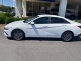 New 2024 Hyundai Elantra SEL image 2