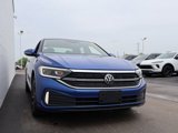 Used 2023 Volkswagen Jetta SEL image 5