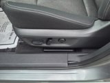 Used 2024 Nissan Rogue SV image 4