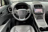 Used 2020 Lincoln Nautilus Reserve image 5