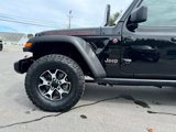 Used 2022 Jeep Wrangler Unlimited Rubicon image 2