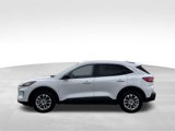 Used 2022 Ford Escape SE image 2