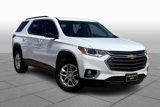 Used 2021 Chevrolet Traverse LT image 2