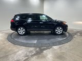 Used 2017 Chevrolet Traverse LT w/ Style and Technology Package image 5