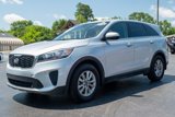 Used 2019 Kia Sorento L image 3