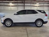 Used 2024 Chevrolet Equinox LT image 2