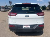 Used 2015 Jeep Cherokee Sport image 4