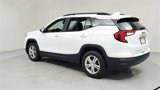 Used 2022 GMC Terrain SLE w/ Driver Convenience Package image 3