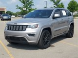 Used 2018 Jeep Grand Cherokee Altitude image 3