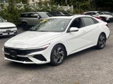 Certified 2024 Hyundai Elantra SEL w/ Convenience Package image 3