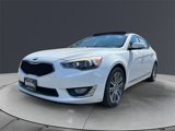 Used 2016 Kia Cadenza Premium w/ Luxury Package image 2