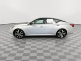 Certified 2022 Nissan Altima 2.5 SR image 5