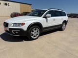Used 2016 Volvo XC70 T5 Premier w/ Proximity Package image 2