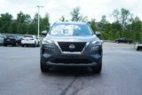 Used 2023 Nissan Rogue SV image 2