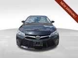 Used 2015 Toyota Camry XSE image 2