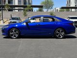 Used 2023 Hyundai Elantra SEL w/ Convenience Package image 2