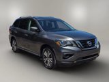 Used 2017 Nissan Pathfinder S image 3