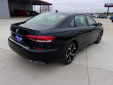 Used 2020 Volkswagen Passat 2.0T R-Line image 3