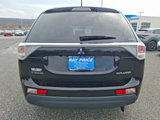 Used 2014 Mitsubishi Outlander SE image 5