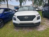 New 2025 Hyundai Venue SE image 2