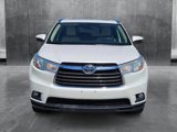Used 2014 Toyota Highlander XLE image 2