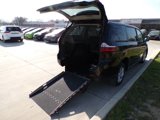 Used 2019 Toyota Sienna L image 3