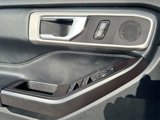 Used 2020 Ford Explorer XLT w/ Equipment Group 202A image 5