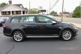 Used 2019 Volkswagen Golf Alltrack S image 5