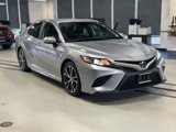 Used 2019 Toyota Camry Hybrid image 3