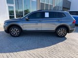 Certified 2021 Volkswagen Tiguan SE w/ Panoramic Sunroof Package image 3