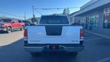 Used 2009 Nissan Titan SE image 2