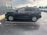Used 2020 Nissan Rogue SV image 4