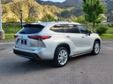 Used 2023 Toyota Highlander XLE image 3