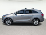 Used 2018 Kia Sorento LX image 2