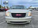 Used 2009 GMC Yukon XL SLT w/ Preferred Package image 2