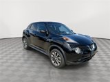 Used 2017 Nissan Juke SL image 2