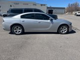Used 2022 Dodge Charger SXT image 2
