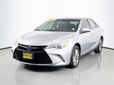 Used 2016 Toyota Camry SE image 3
