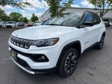 Certified 2022 Jeep Compass Limited image 3